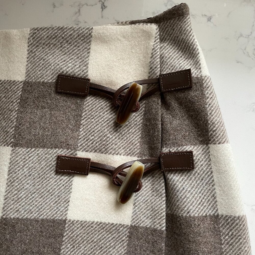 Pendleton Oregon Tweed Check Wool Faux Wrap Skirt Horn Detail Tan + Cream Sz 6P - Picture 4 of 11